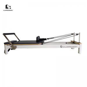 A039 — AL  Pilates Reformer — Embedded Rails - 副本